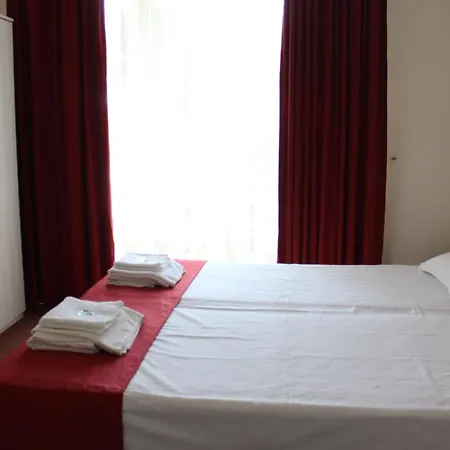 Къща за гости Complex Pika Златни пясъци