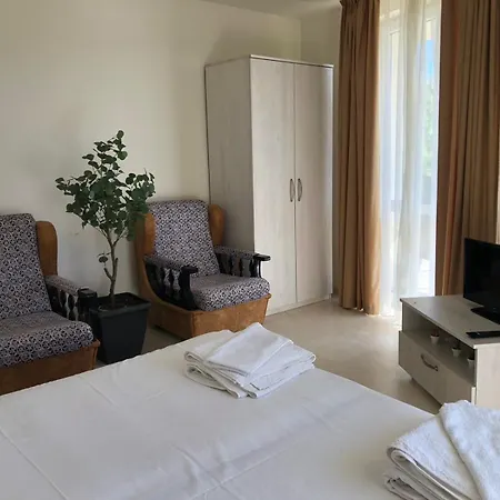 Πανσιόν Complex Pika 3*