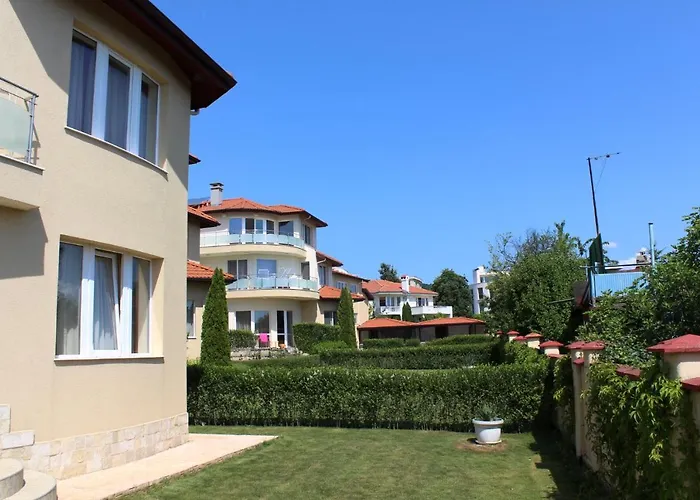 Complex Pika Gæstehus Golden Sands