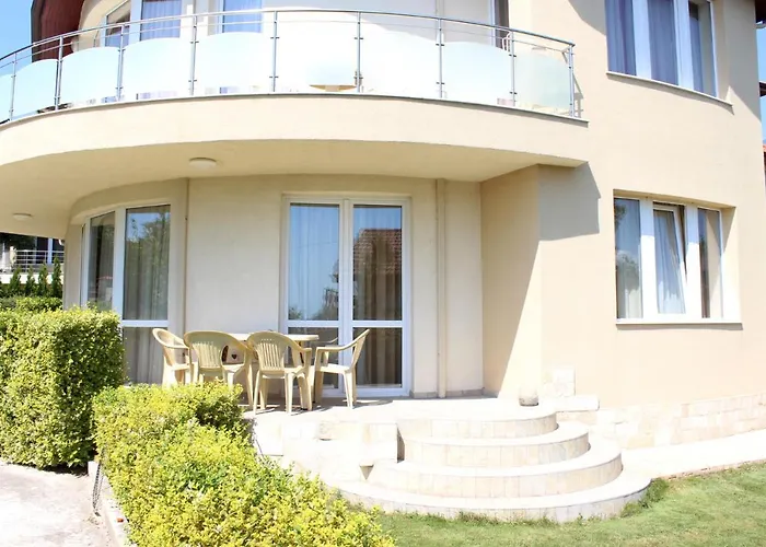 Complex Pika Gæstehus