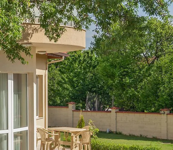 Gæstehus Complex Pika 3*